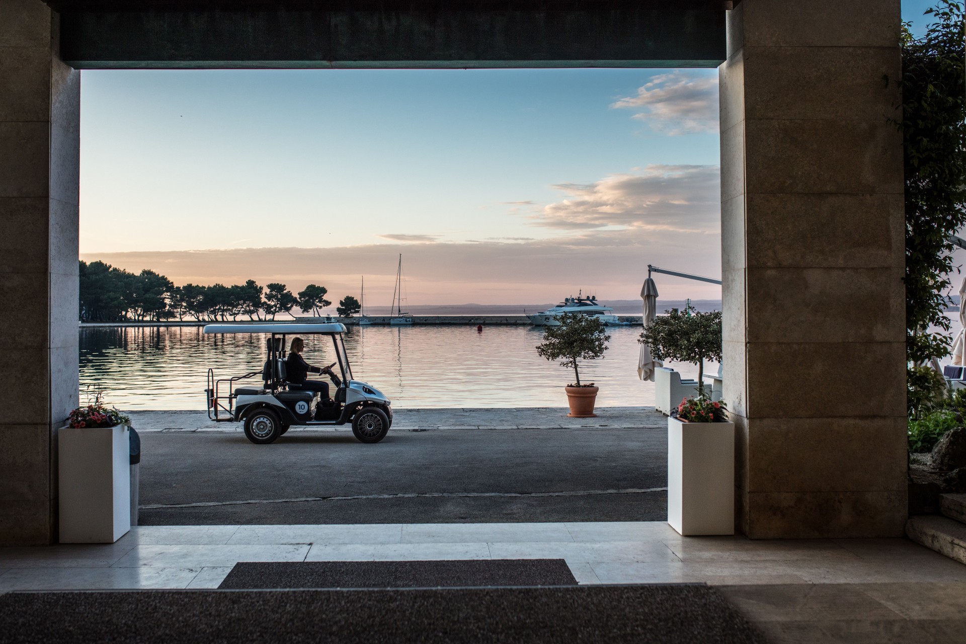 Auto za vožnju po otoku