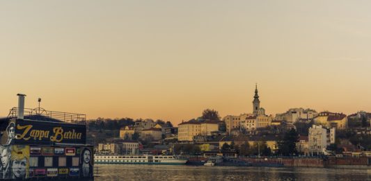 Beograd na vodi