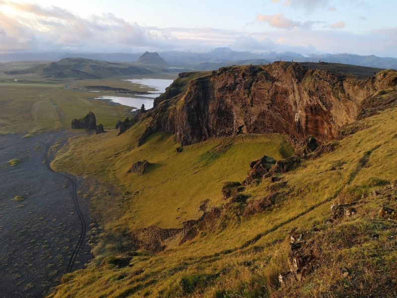 island zemlja leda i vatre