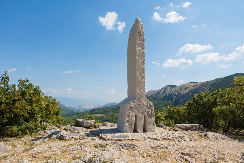 Bašćanska staza glagoljice