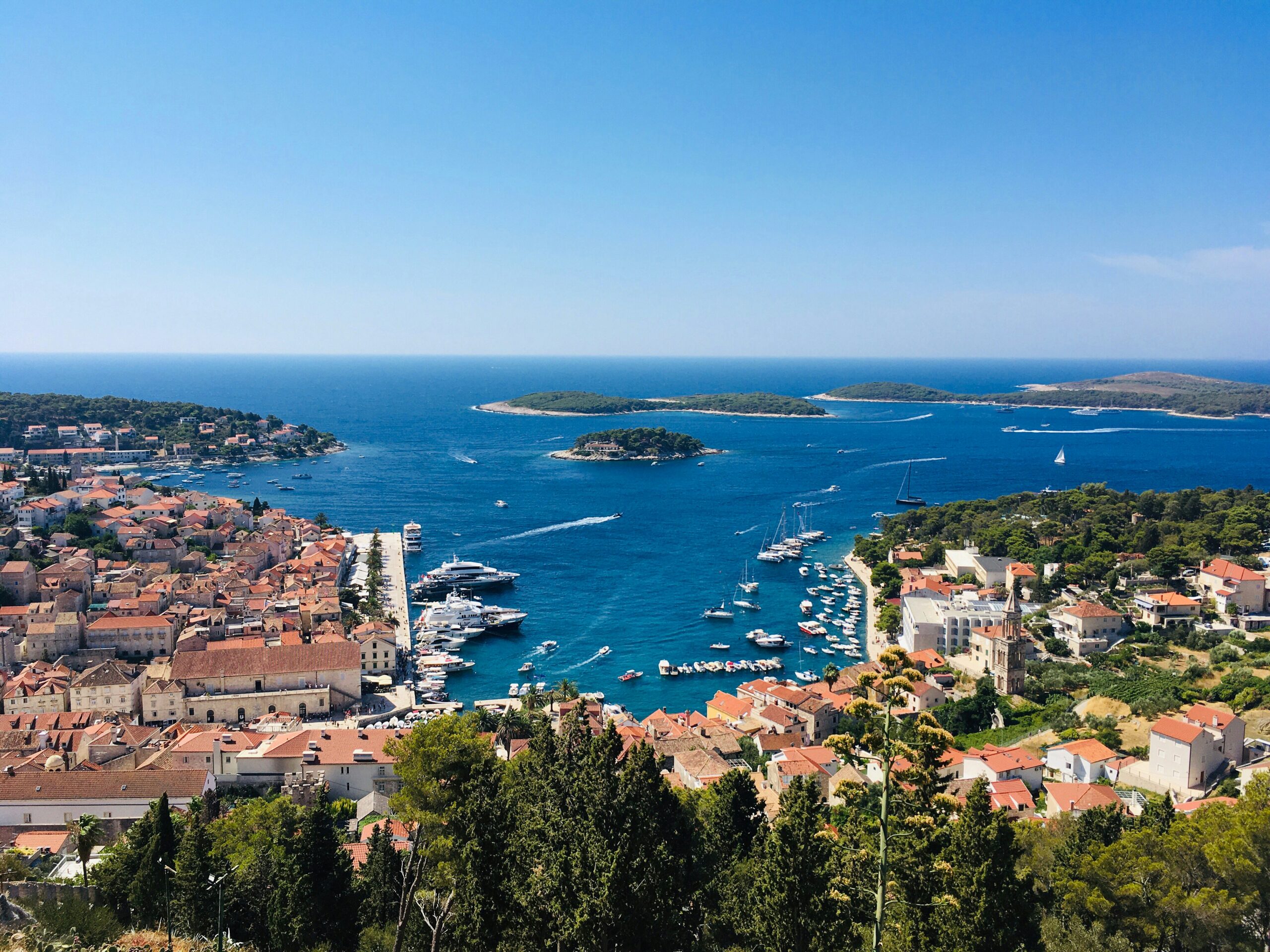 Pogled s Fortice na Hvaru