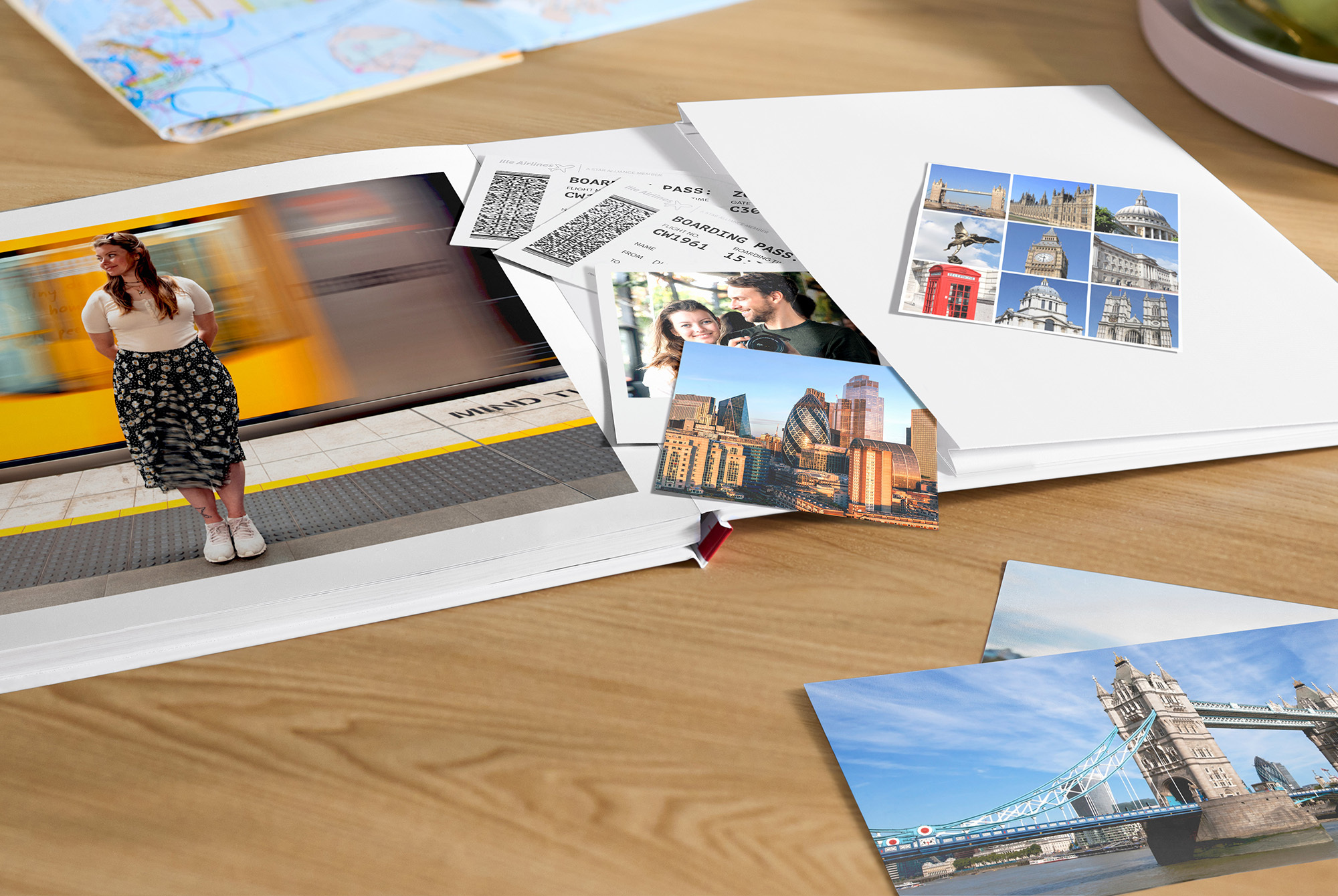 CEWE fotoknjiga - džep za dodatne uspomene