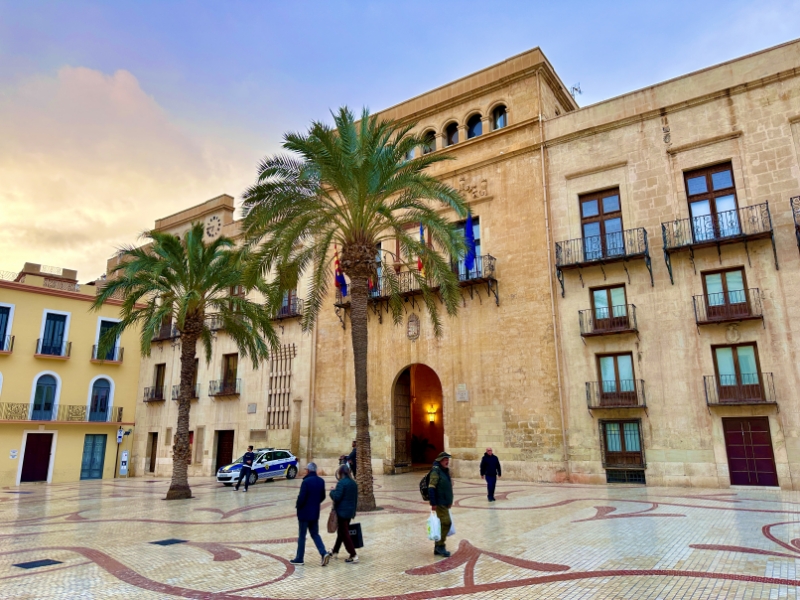 Elche
