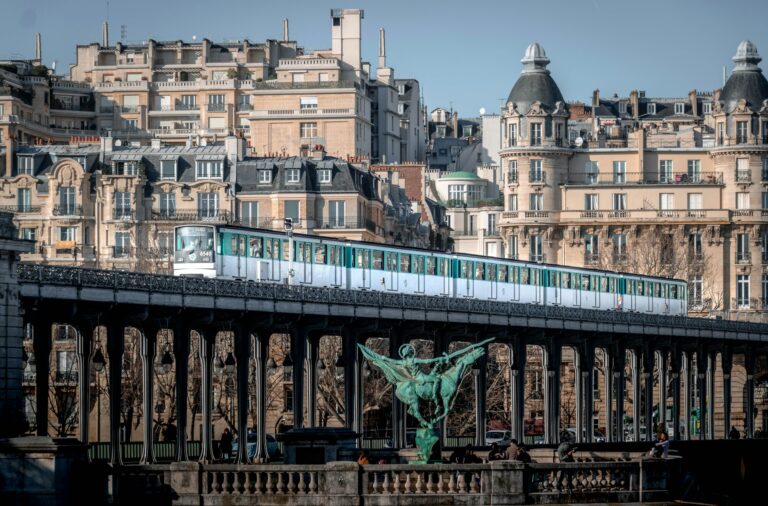 Pariz vlakom i metroom