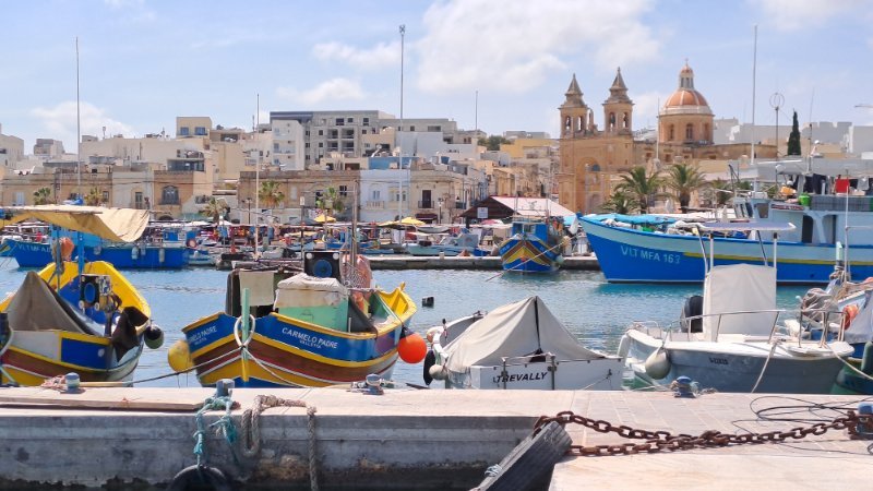 Čamci u ribarskom selu Marsaxlokk