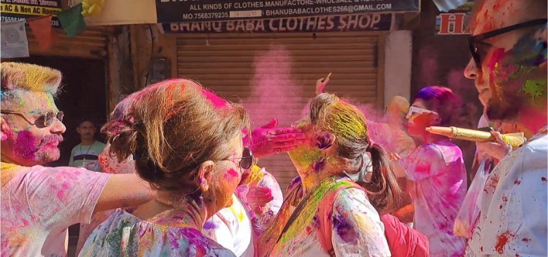 Holi